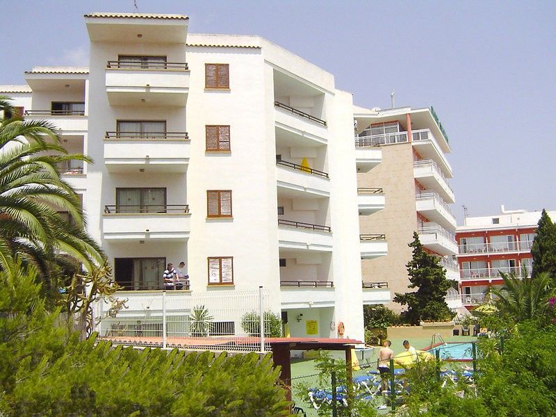 Marina Apartamentos Palmanova ภายนอก รูปภาพ